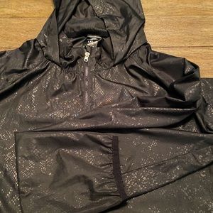 Women’s Rain Jacket